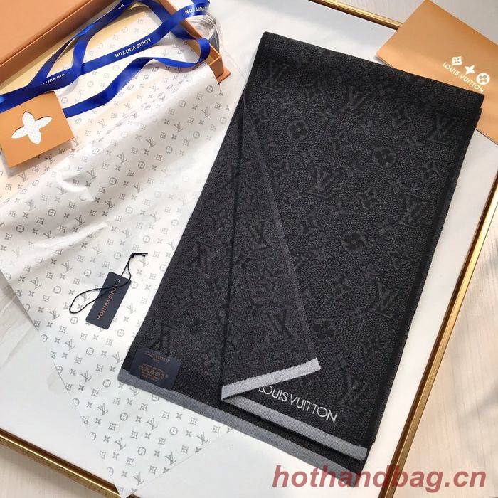 Louis Vuitton Scarf LV00024